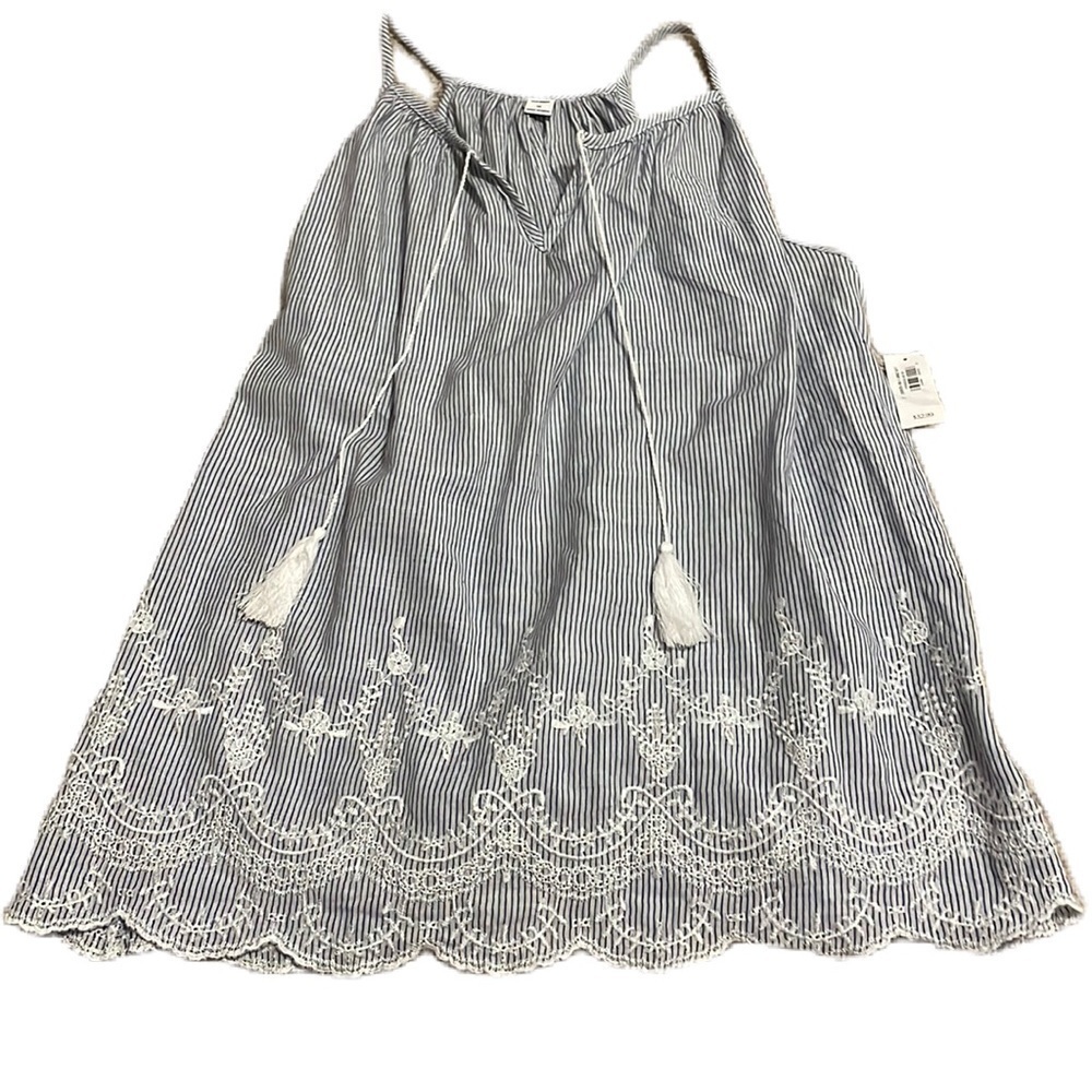 Old Navy M Striped Blue/White Sleeveless Top Scalloped Hem and Tie At Neck NWT